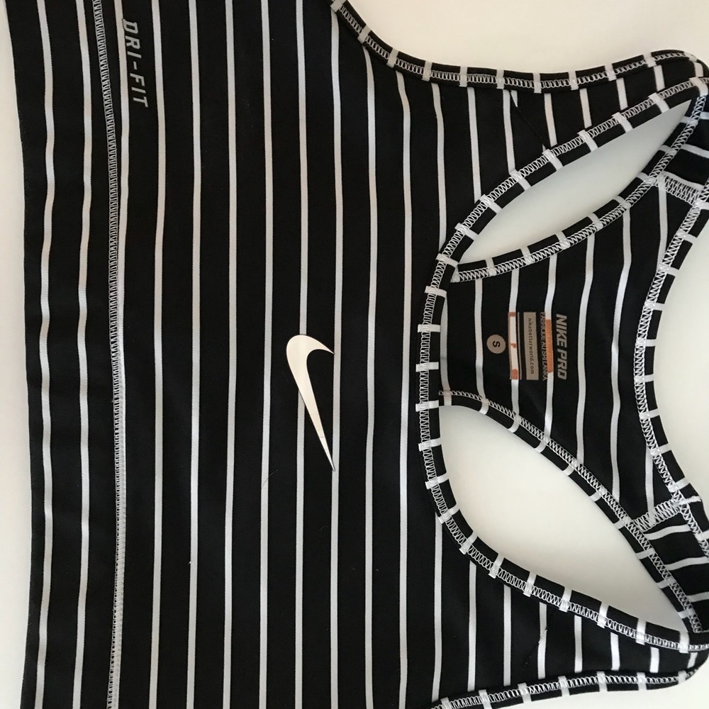 Nike Pro Striped Sports Bra